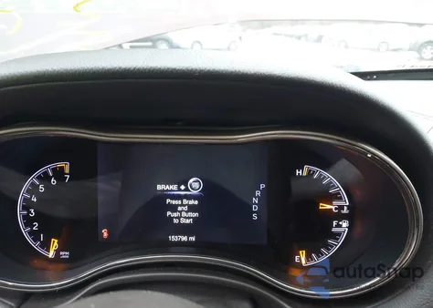 2014 Jeep Grand Cherokee Summit из США, поврежденный, VIN 1C4RJEJG8EC245681